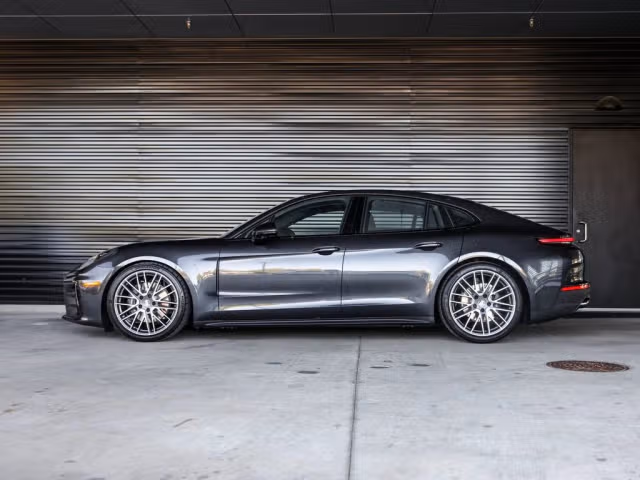 2026 Porsche Panamera Base - Photo 10