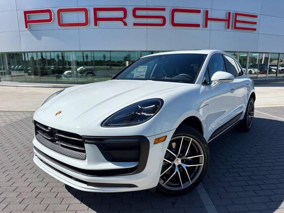 2026 Porsche Macan