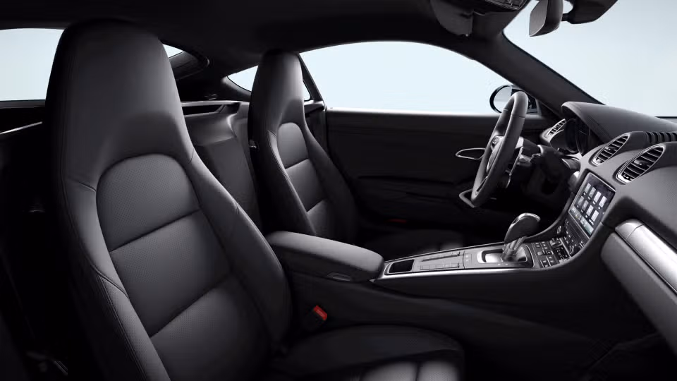 2025 Porsche 718 36
