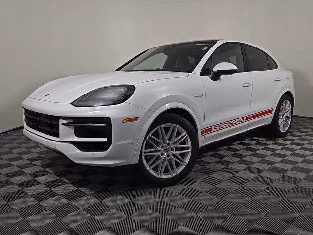 Used 2025 Porsche Cayenne Coup S E-Hybrid with VIN WP1BN2AY1SDA41404 for sale in Waukesha, WI