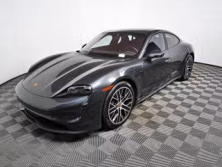 2023 Porsche Taycan -'s photo