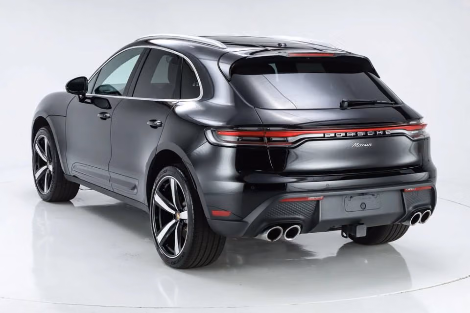 2026 Porsche Macan Base - Photo 19