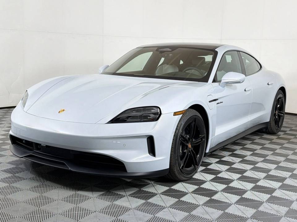 2026 Porsche Taycan