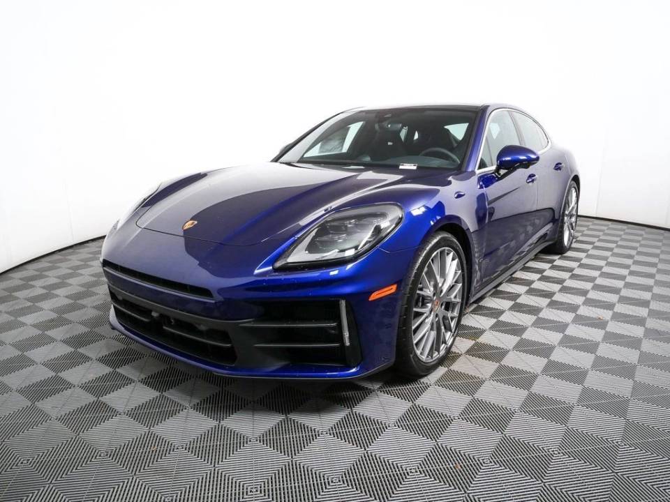 2026 Porsche Panamera