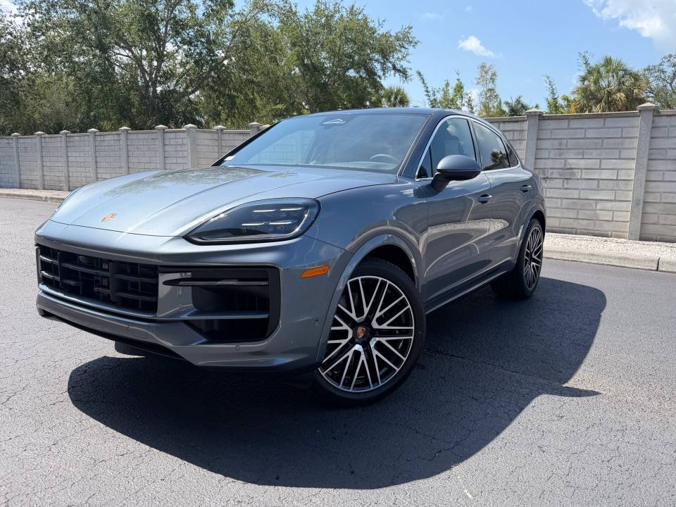 2026 Porsche Cayenne Coupe