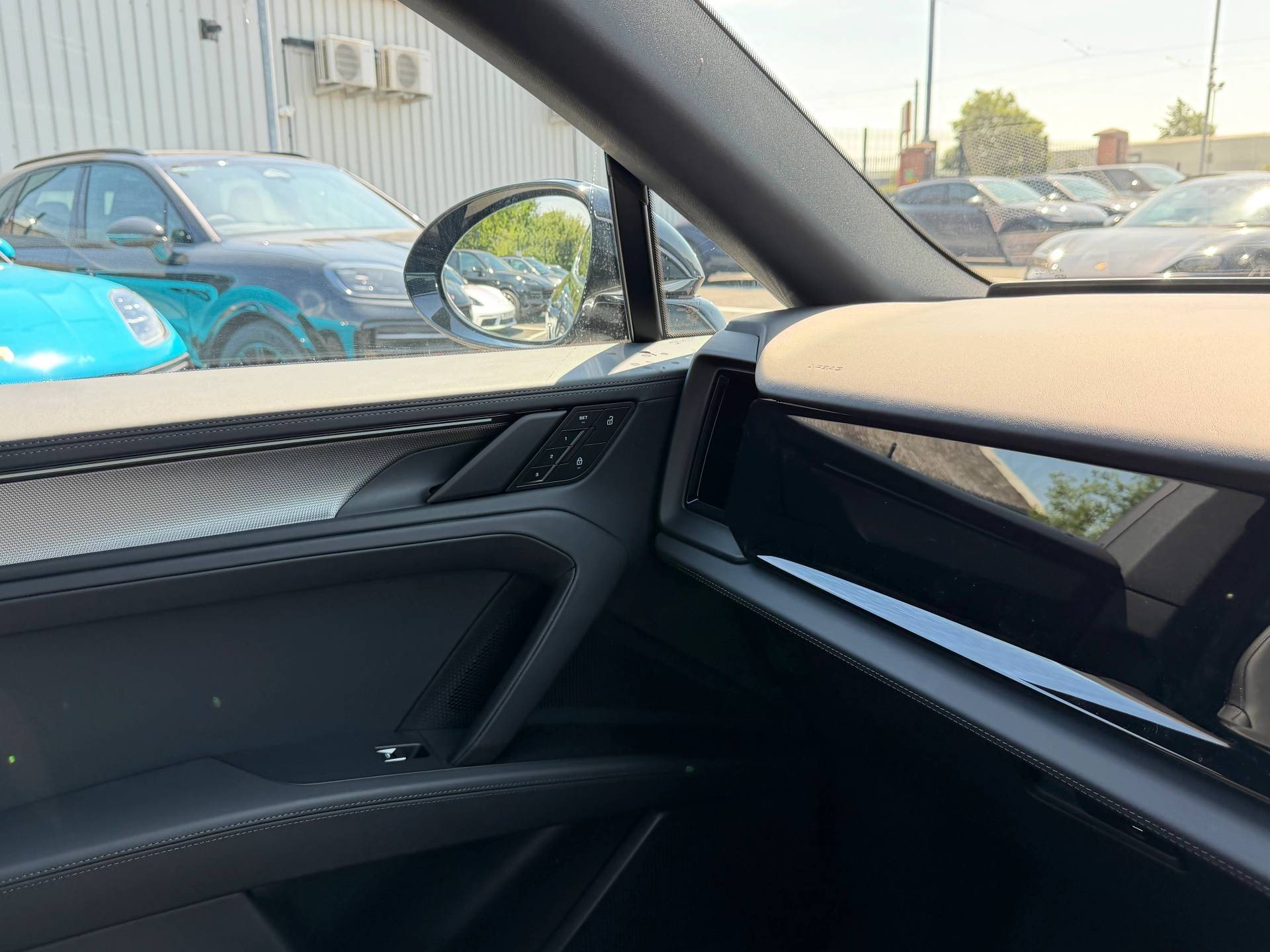 Cayenne Electric, photo 38 of 38