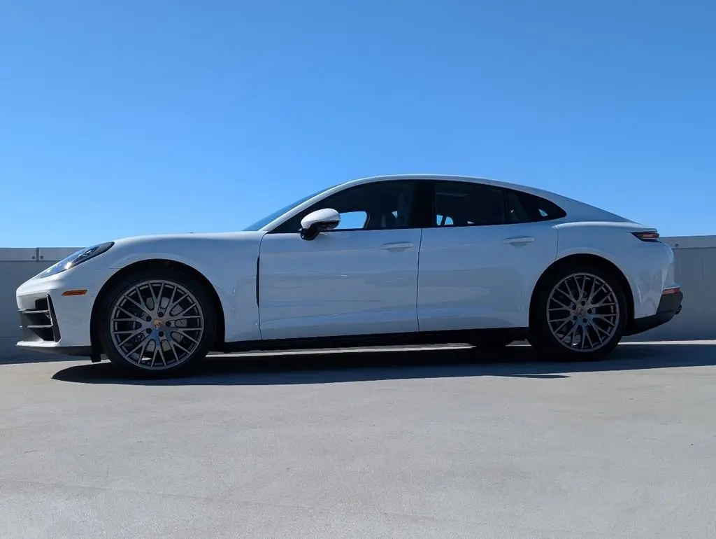 2026 Porsche Panamera Base - Photo 16