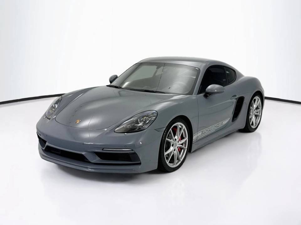 2025 Porsche 718