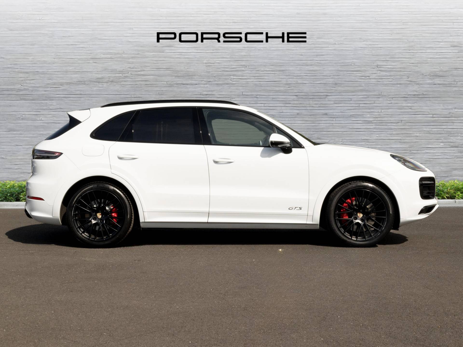 Cayenne GTS, photo 2 of 90