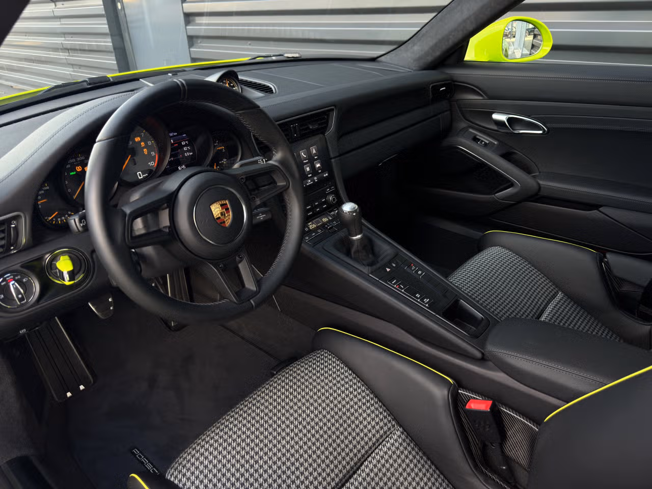 2018 Porsche 911 GT3, Inneres, Lederausstattung schwarz, Sitzmittelstreifen in Stoff schwarz, 4 in der Galerie anschauen