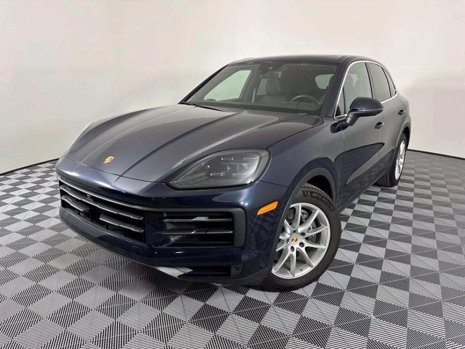 2024 Porsche Cayenne Base