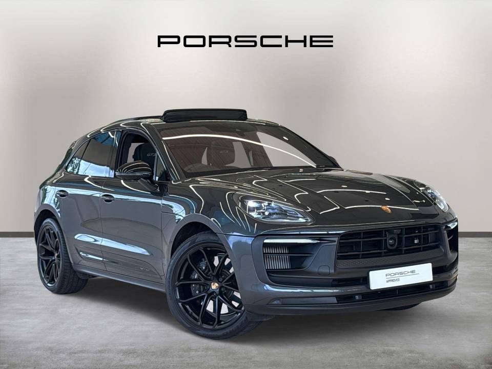 2024 PORSCHE MACAN