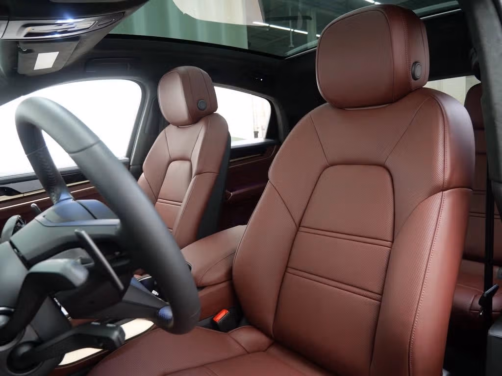 2025 Porsche Cayenne Coup S E-Hybrid - Photo 36