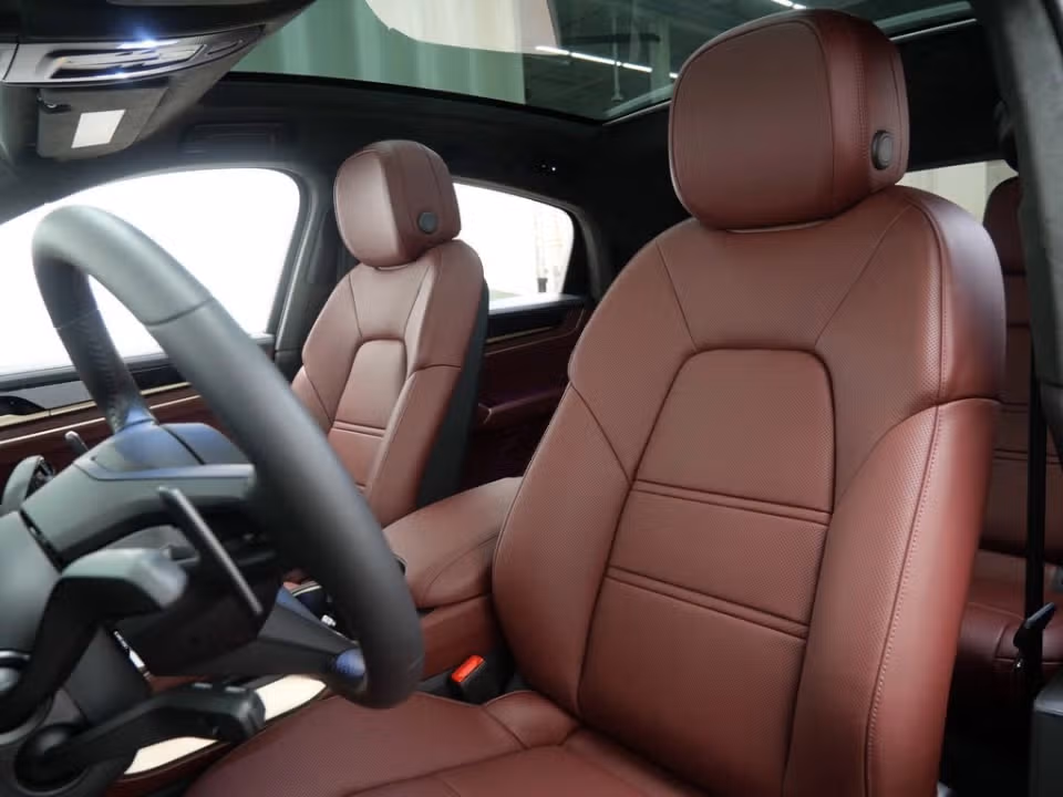 2025 Porsche Cayenne Coup S E-Hybrid - Photo 35