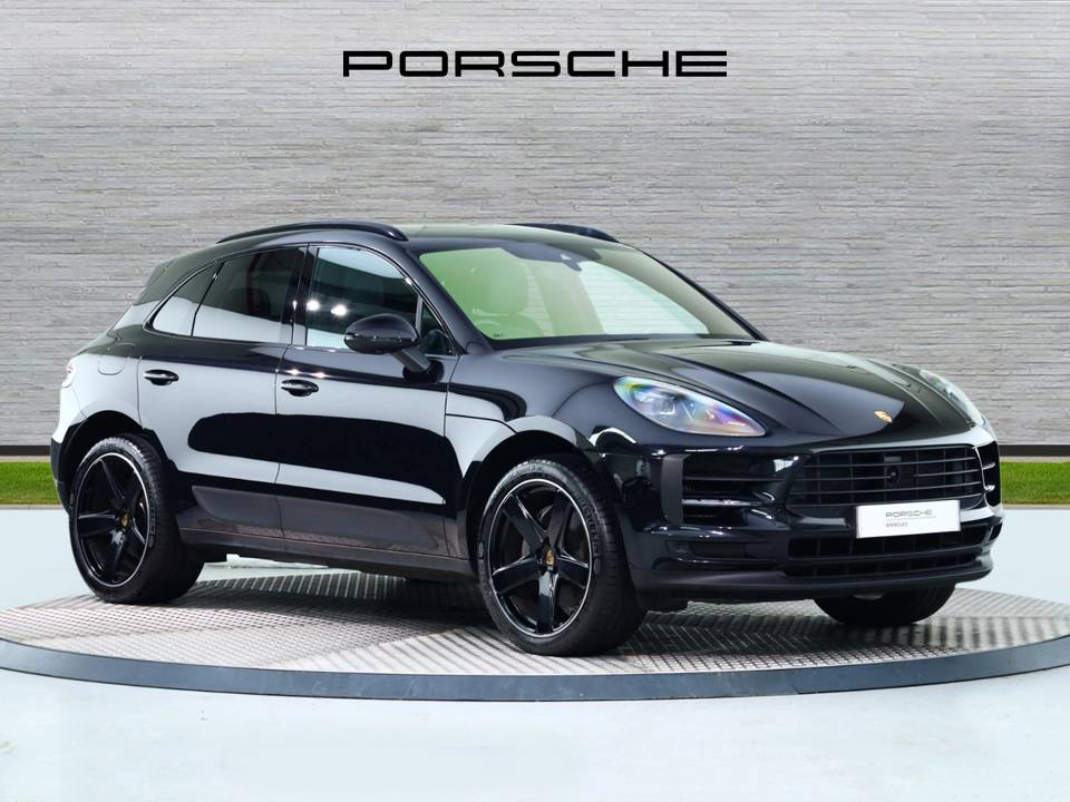2021 PORSCHE MACAN