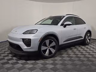 2025 Porsche Macan
