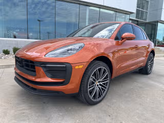 2025 Porsche Macan's photo