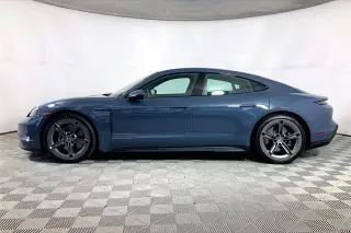 2025 Porsche Taycan Base - Photo 13