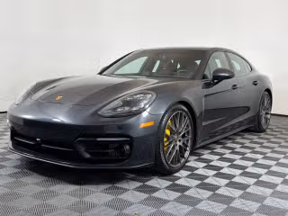 2022 Porsche Panamera 4 Platinum Edition's photo