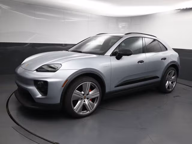 2025 Porsche Macan S - Photo 26