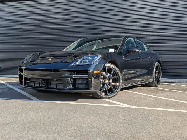 2026 Porsche Panamera Base - Photo 6