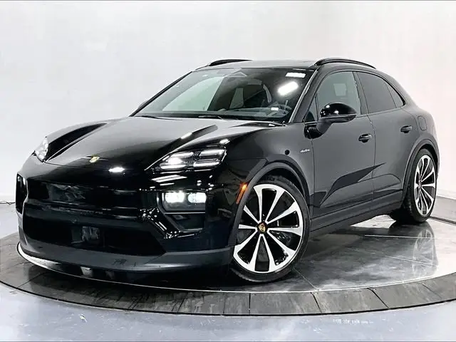 2026 Porsche Macan Base - Photo 7