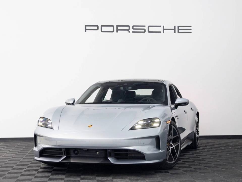 2025 Porsche Taycan