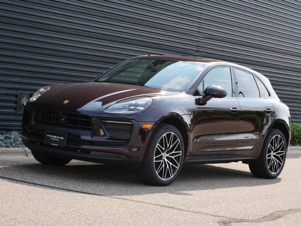2026 Porsche Macan T