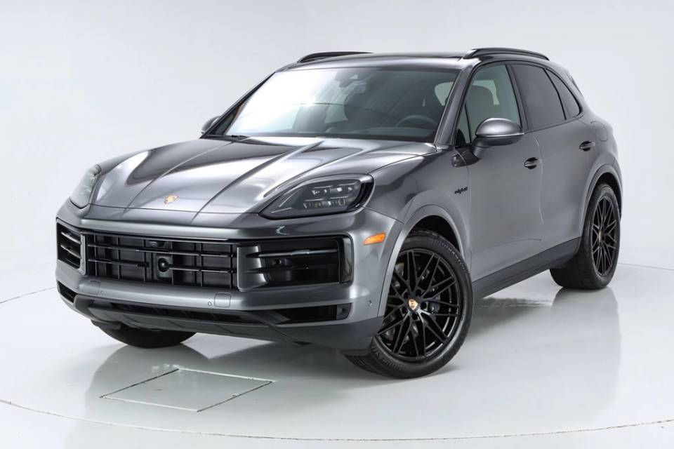 2026 Porsche Cayenne