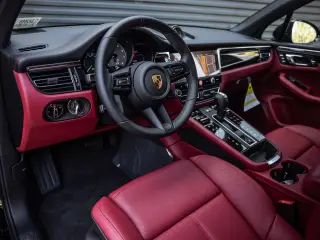 2026 Porsche Macan S - Photo 29