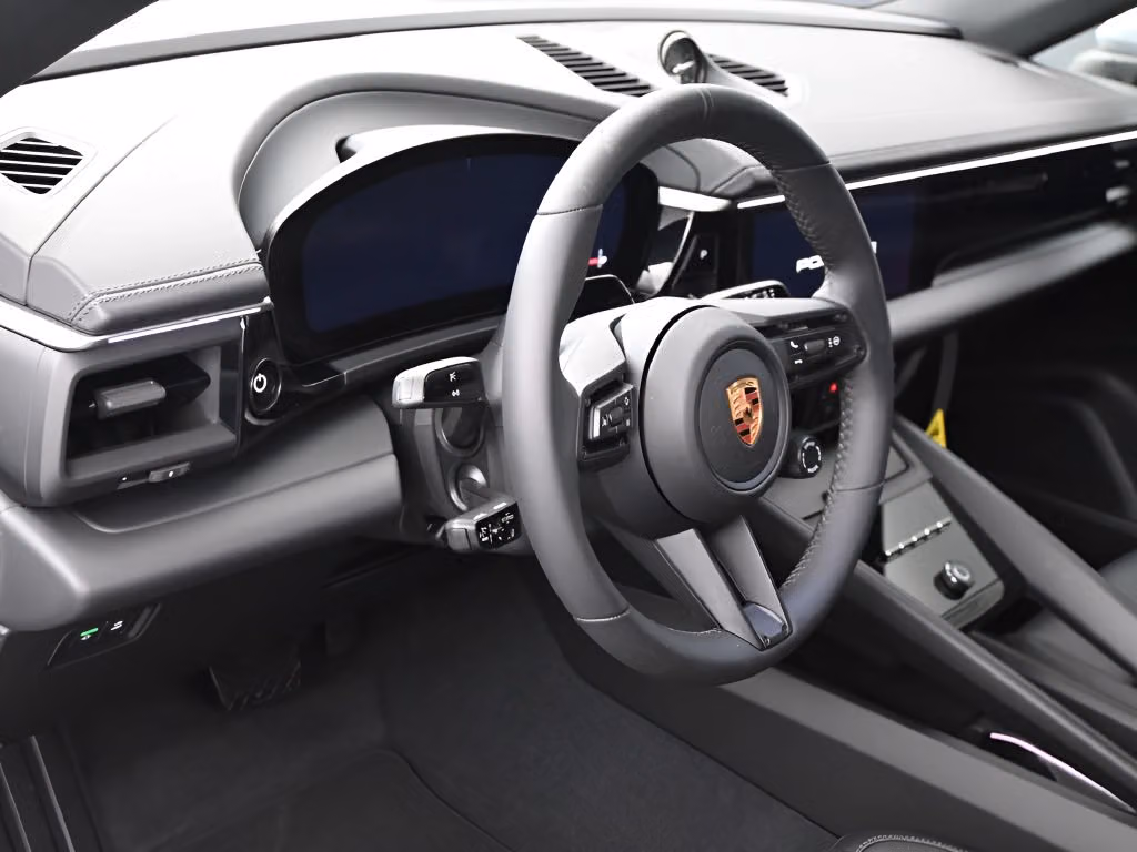 2026 Porsche Macan Base - Photo 36