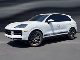 2024 Porsche Cayenne -'s photo