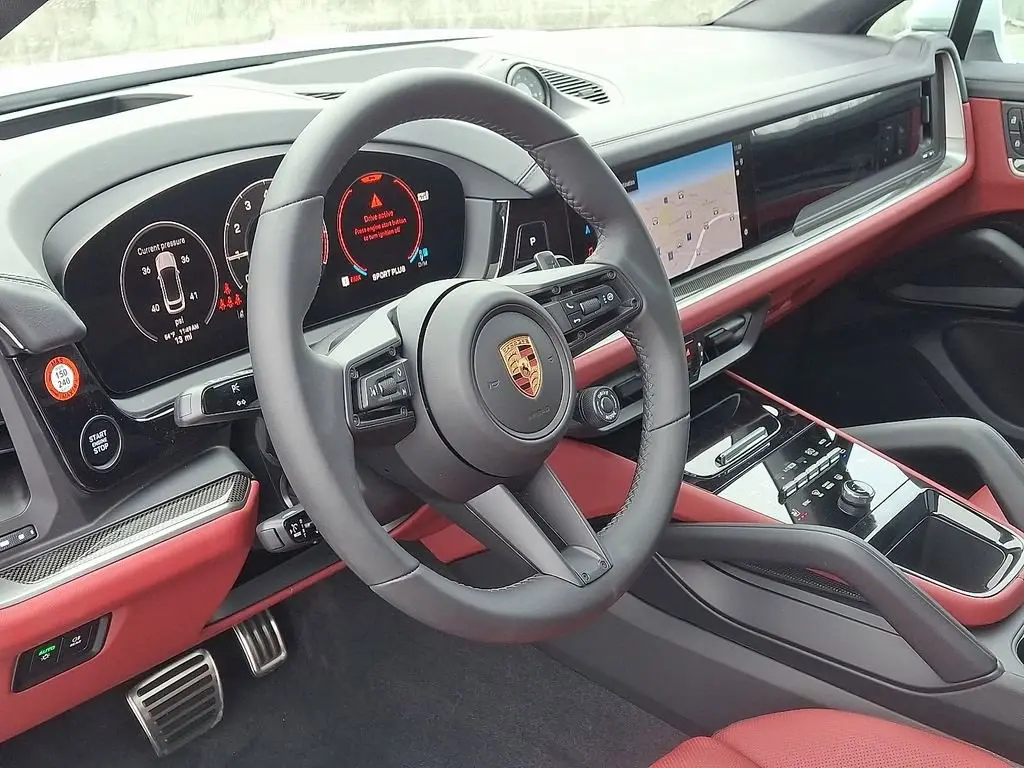 Photo 32