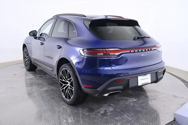 2026 Porsche Macan T - Photo 22
