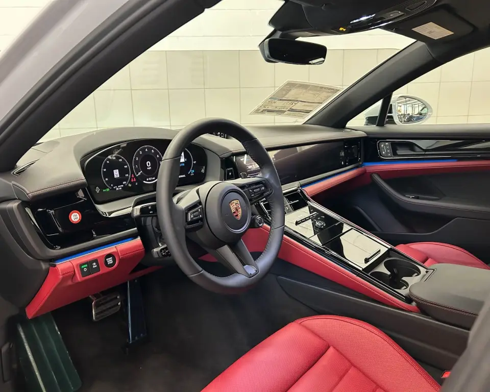 2026 Porsche Panamera Base - Photo 31