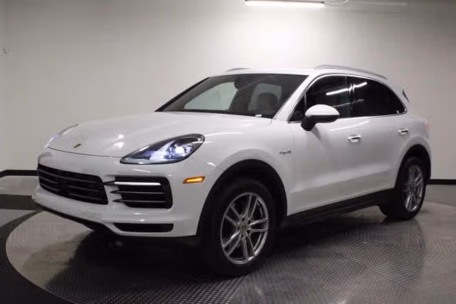 Used 2019 Porsche Cayenne E-Hybrid with VIN WP1AE2AY5KDA51476 for sale in Charleston, SC