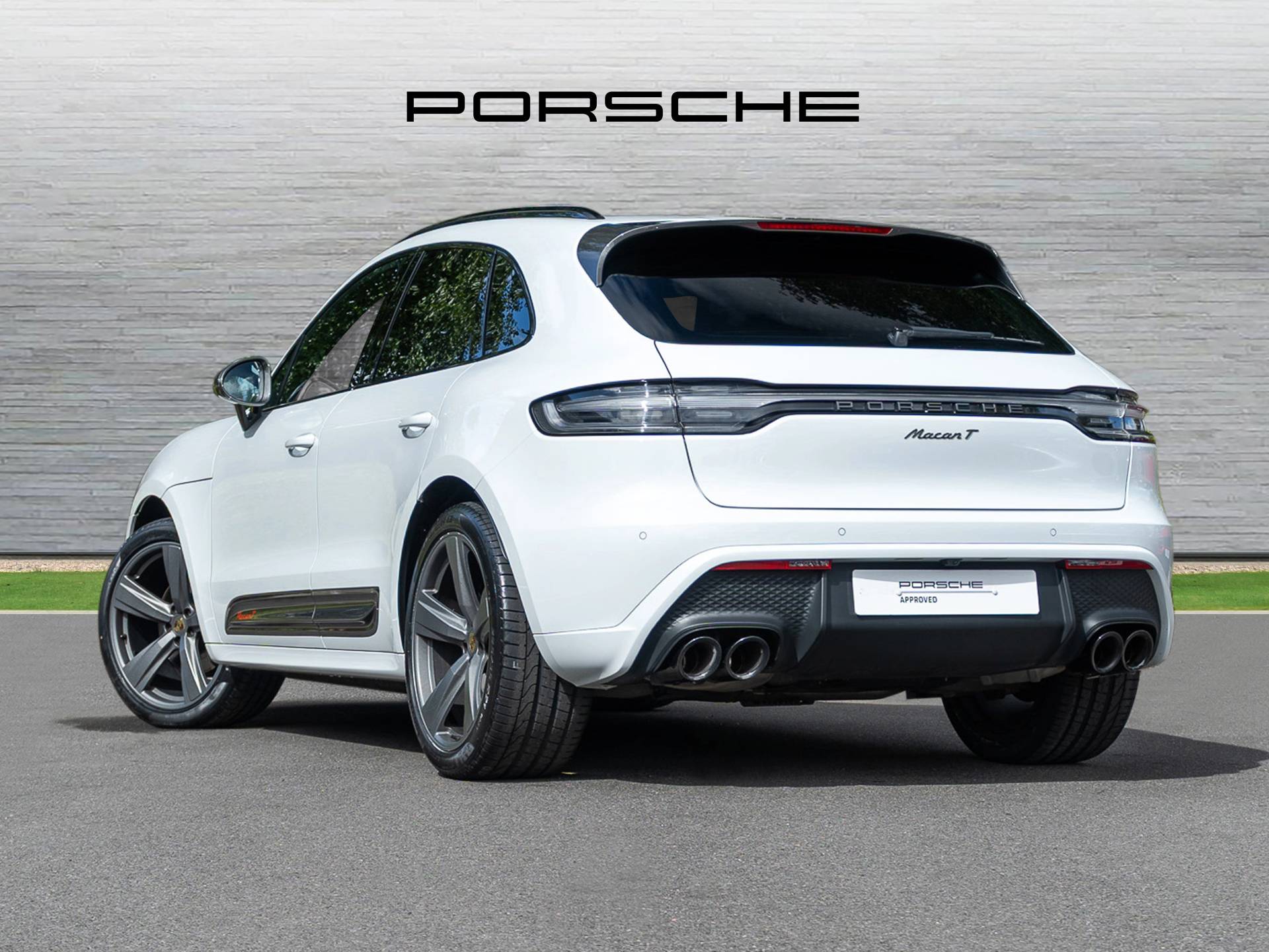 Macan T, photo 2 of 45