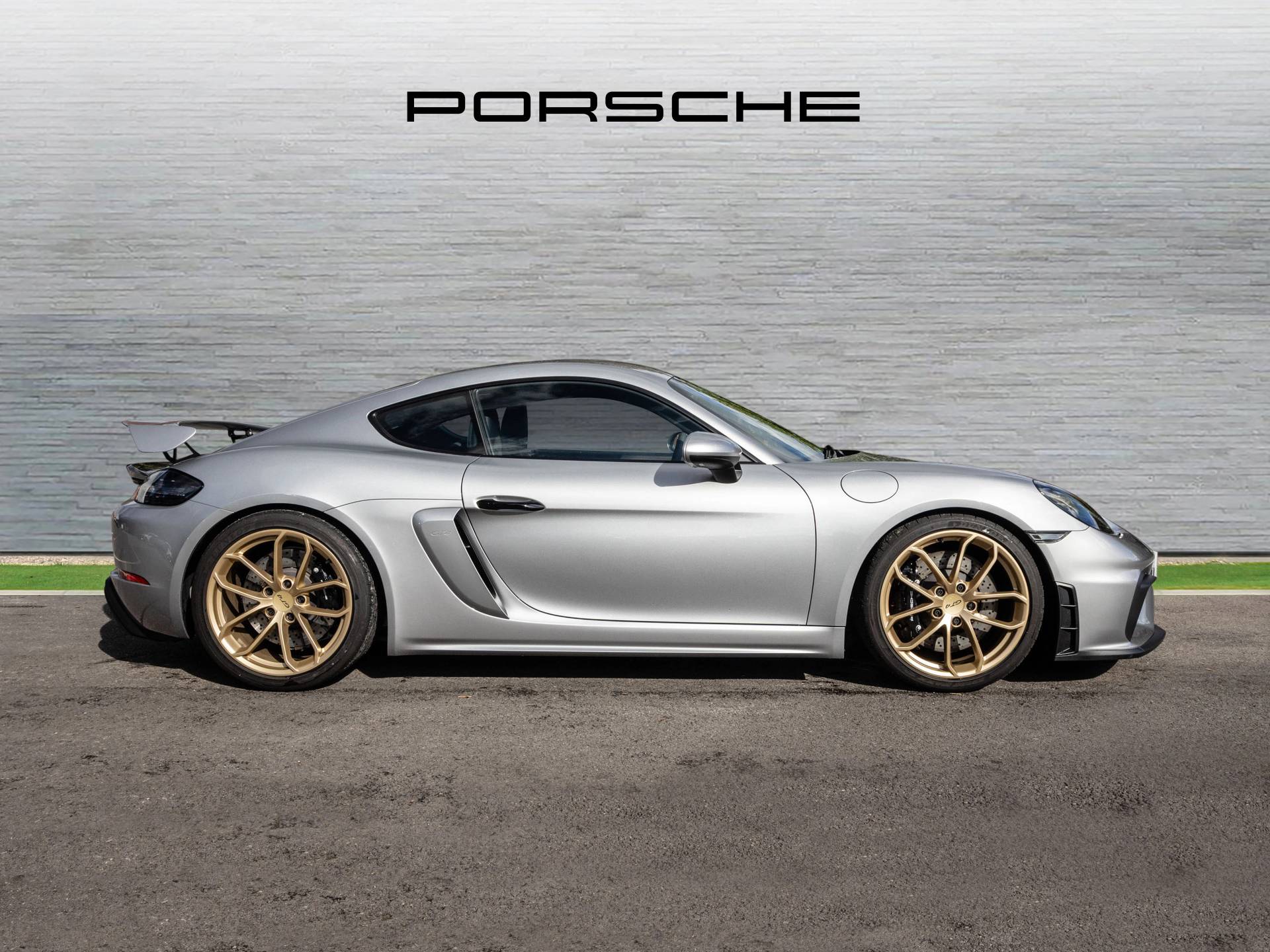 718 Cayman GT4, photo 2 of 44