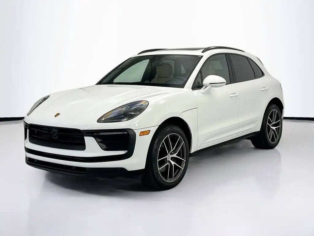 2025 Porsche Macan Base - Photo 8