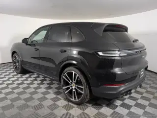 2026 Porsche Cayenne Base - Photo 21