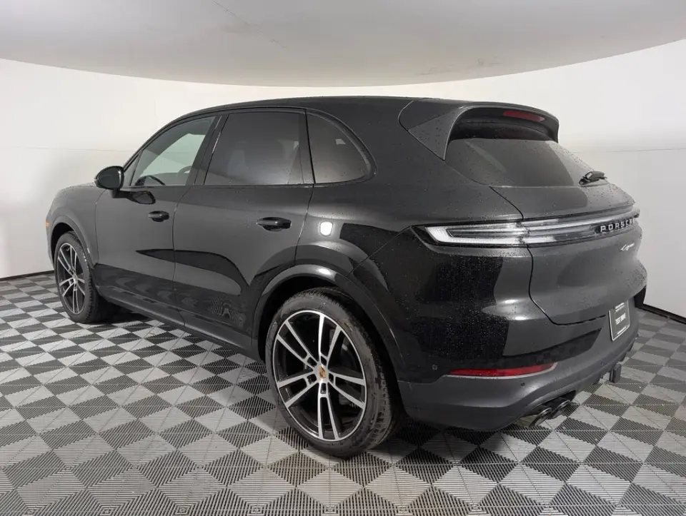 2026 Porsche Cayenne Base - Photo 23