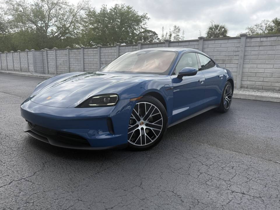 2026 Porsche Taycan