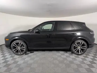 2026 Porsche Cayenne Base - Photo 13