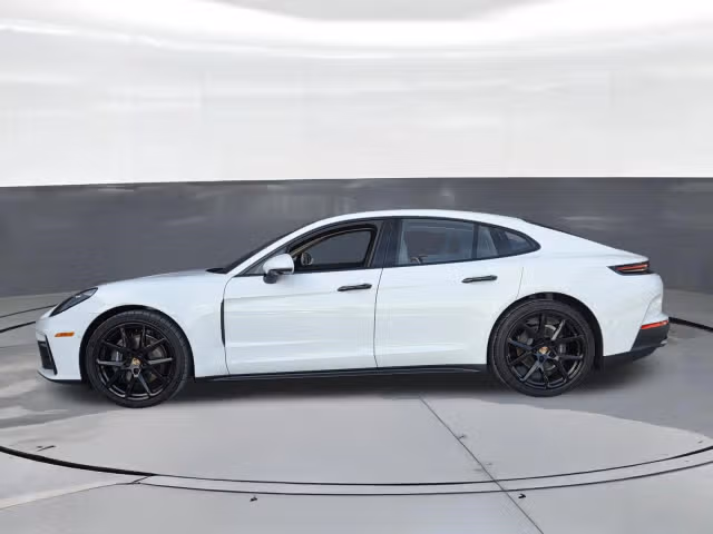 2025 Porsche Panamera Base - Photo 10
