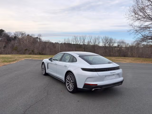 2026 Porsche Panamera Base - Photo 18