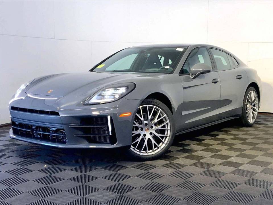 2026 Porsche Panamera