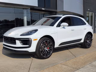 2025 Porsche Macan