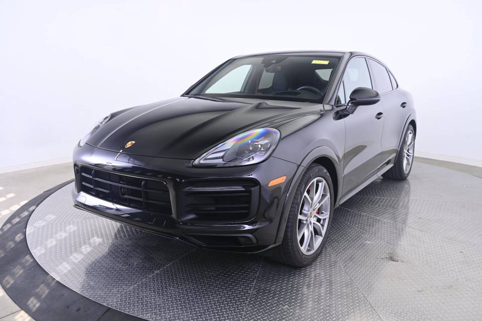 2023 Porsche Cayenne Coupe
