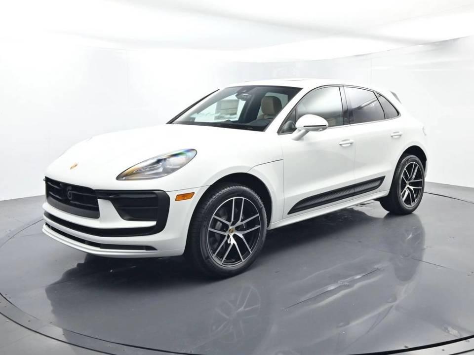 2026 Porsche Macan