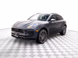 2026 Porsche Macan T's photo